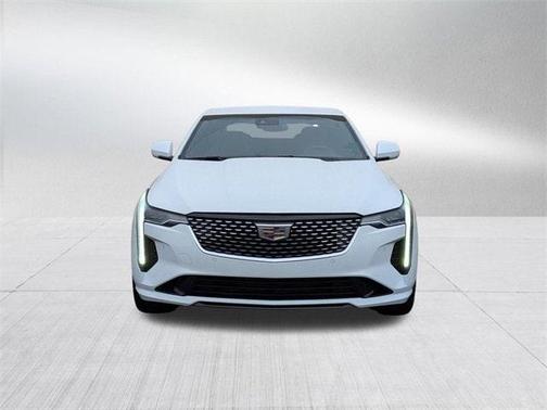 2022 Cadillac CT4 Premium Luxury