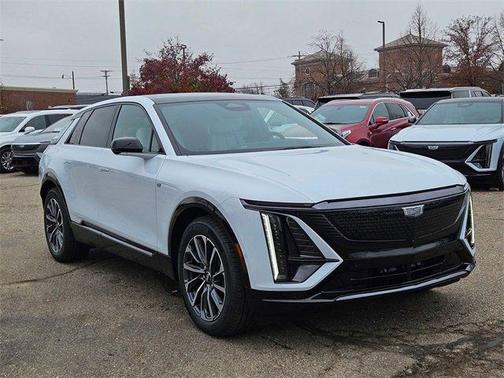 2026 Cadillac LYRIQ Sport