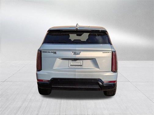 2025 Cadillac Escalade IQ 2