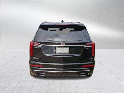 2025 Cadillac XT6 Luxury AWD