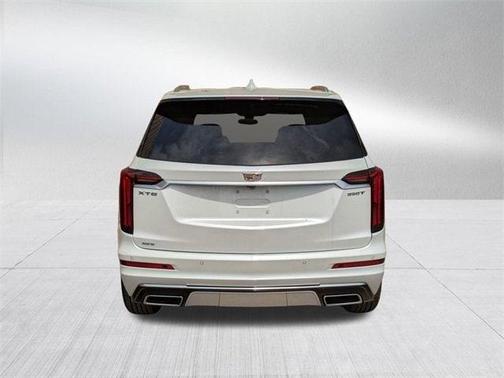 2025 Cadillac XT6 Luxury AWD