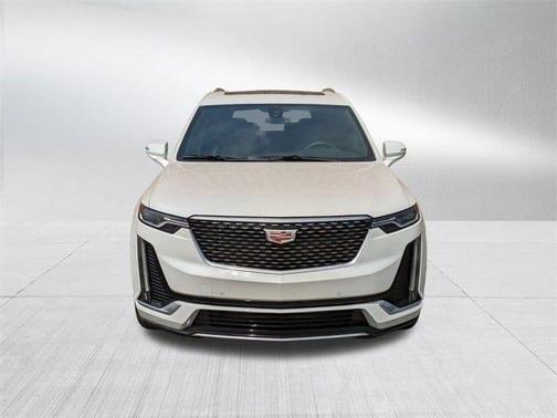 2025 Cadillac XT6 Luxury AWD