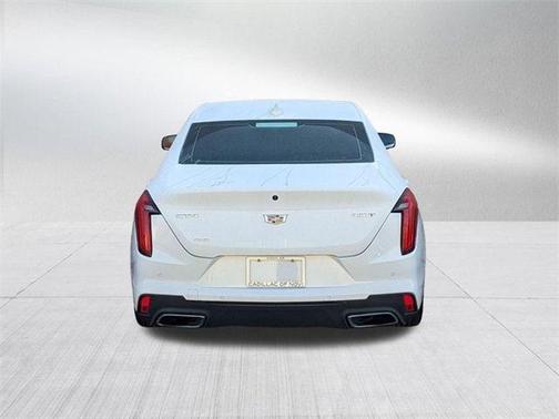 2023 Cadillac CT4 Luxury