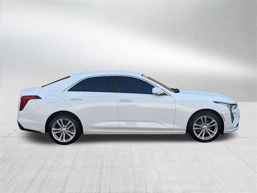 2023 Cadillac CT4 Luxury