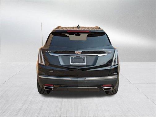 2022 Cadillac XT5 Sport