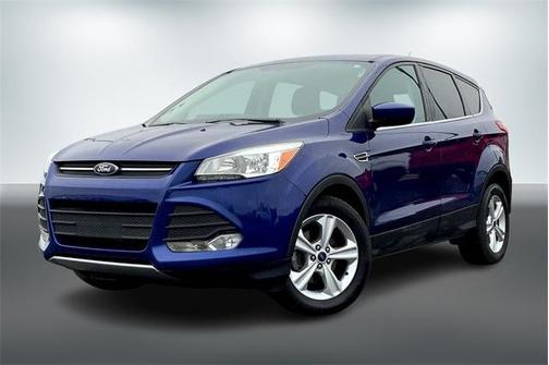 Photo 2 of 32 of 2015 Ford Escape SE