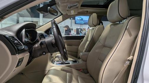 2020 Jeep Grand Cherokee Overland