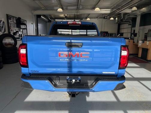 2025 GMC Canyon 2WD Elevation