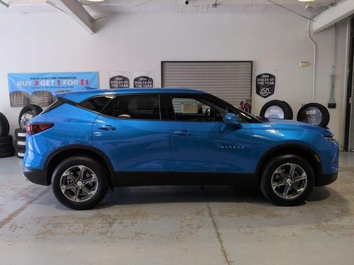 Rip Tide Blue 2025 Chevrolet Blazer LT
