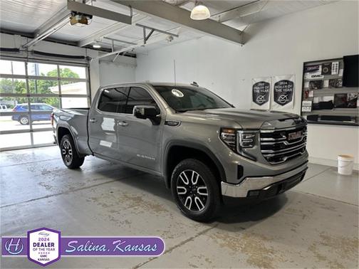 2023 GMC Sierra 1500 SLT