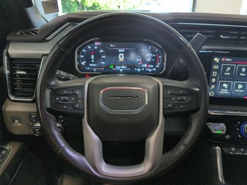 White Frost Tri-Coat 2024 GMC Sierra 2500 Denali