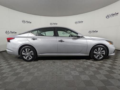 2022 Nissan Altima 2.5 S