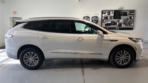 2024 Buick Enclave Premium