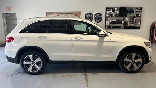 2019 Mercedes-Benz GLC 300 Base