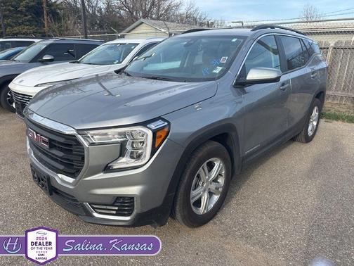 Sterling 2024 GMC Terrain SLE