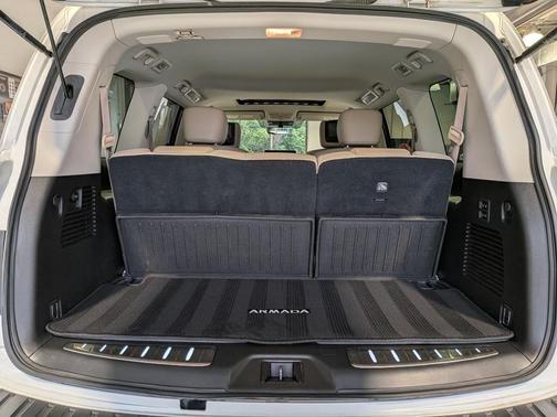 2022 Nissan Armada Platinum