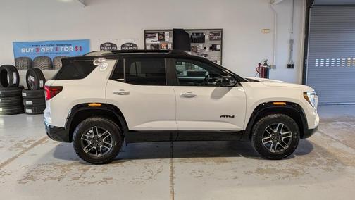 2026 GMC Terrain AWD AT4