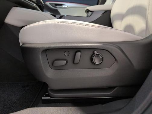 Quartz Blue Metallic 2026 Buick Envision Avenir