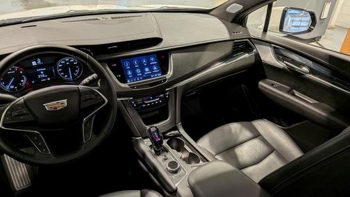 2025 Cadillac XT5 Premium Luxury