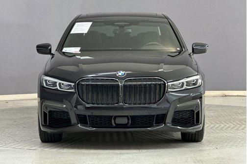 2022 BMW 750 i xDrive