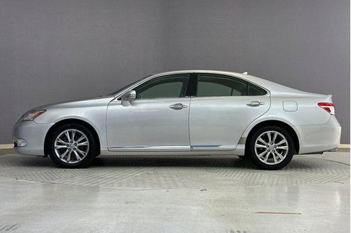 2011 Lexus ES 350 Base