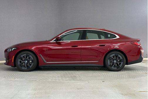 Vegas Red Metallic 2026 BMW i4 Gran Coupe xDrive40