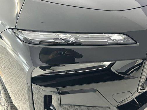 2025 BMW 760 i xDrive