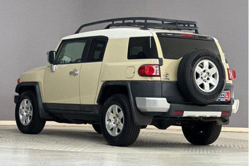2008 Toyota FJ Cruiser Base