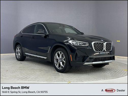 2023 BMW X4 xDrive30i