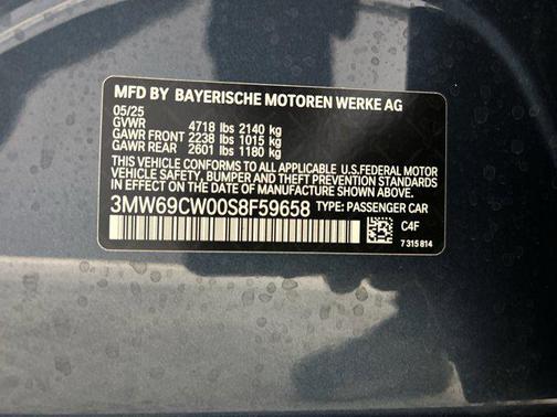 2025 BMW 330 i