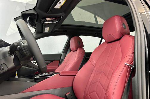 2026 BMW 550e 550e xDrive