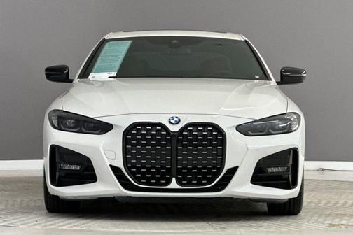 Mineral White Metallic 2024 BMW 430 i