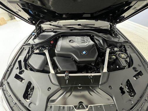 2021 BMW 530 530i