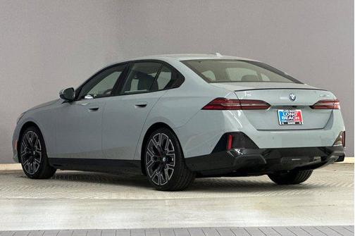 2026 BMW i5 eDrive40