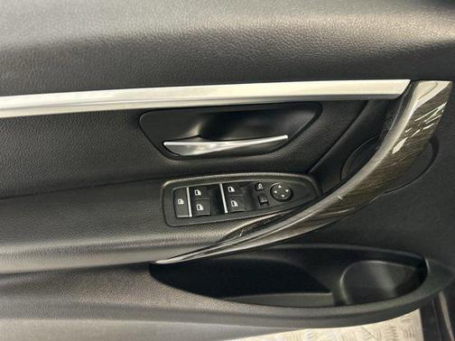 2016 BMW 328 328i