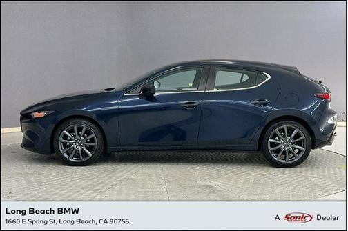 2022 Mazda Mazda3 FWD w/Preferred Package