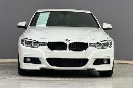 2018 BMW 330e iPerformance