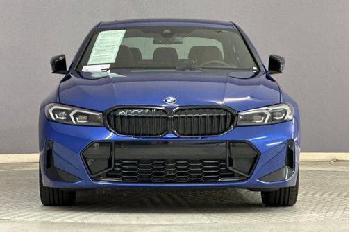 2025 BMW 330 330i