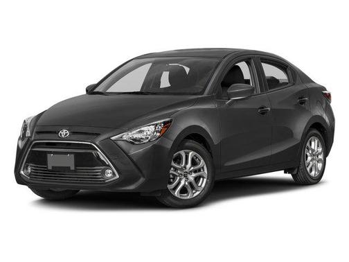 Graphite 2017 Toyota Yaris iA Base