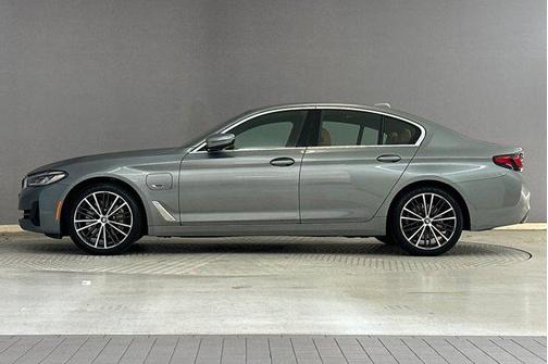 2023 BMW 530e Base