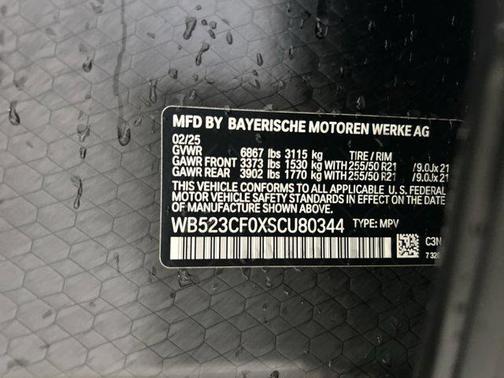2025 BMW iX xDrive50