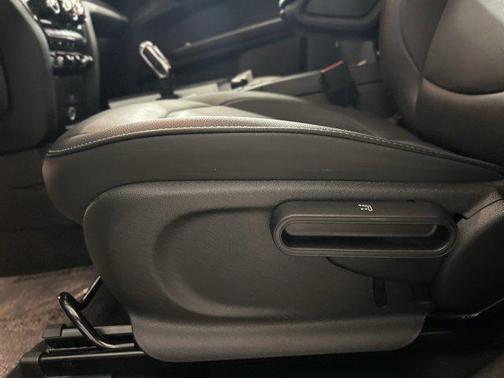 2021 MINI Countryman Oxford Edition