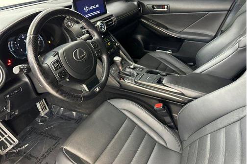 2022 Lexus IS 350 Base