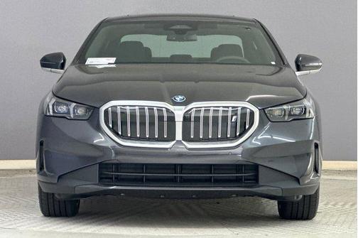 2026 BMW i5 eDrive40