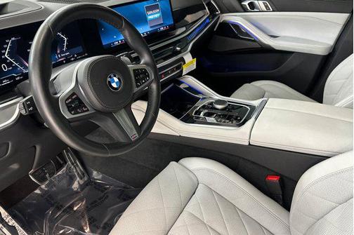 2024 BMW X6 xDrive40i