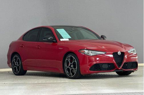 2022 Alfa Romeo Giulia Ti