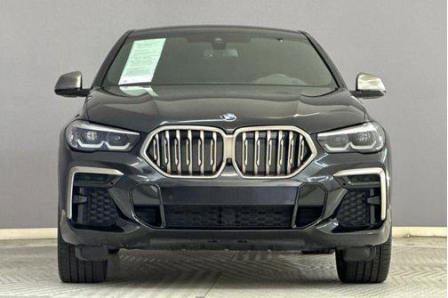 2023 BMW X6 M50i