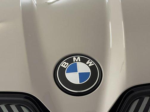 2026 BMW iX xDrive60