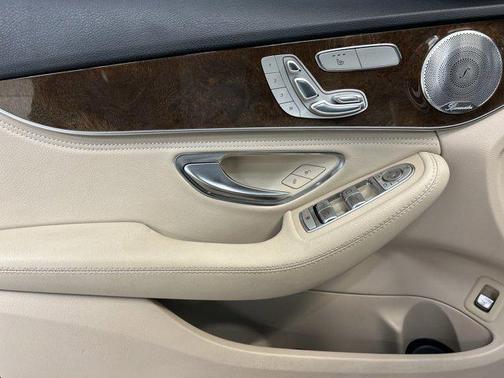 2016 Mercedes-Benz C-Class 4MATIC