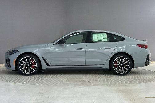Brooklyn Grey Metallic 2026 BMW i4 Gran Coupe eDrive40